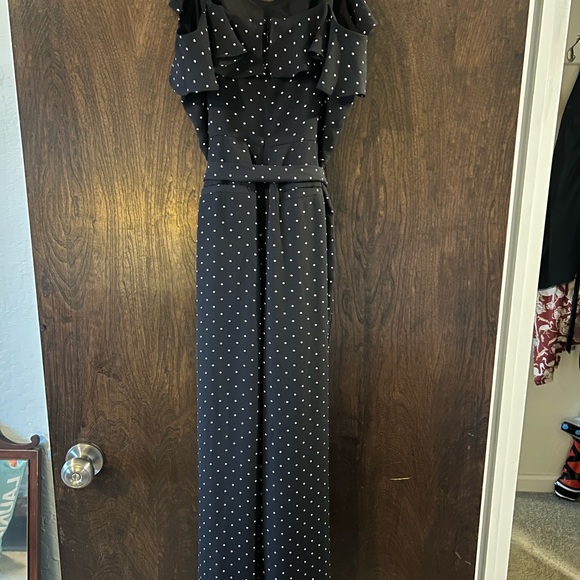 Banana republic small jumpsuit. - Picture 8 of 8